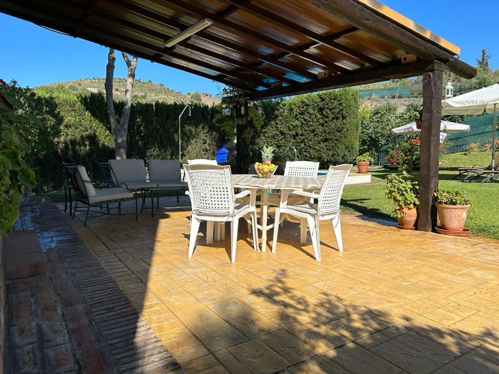 Casa Rural Cupiana Piscina Privada Malaga Exterior photo