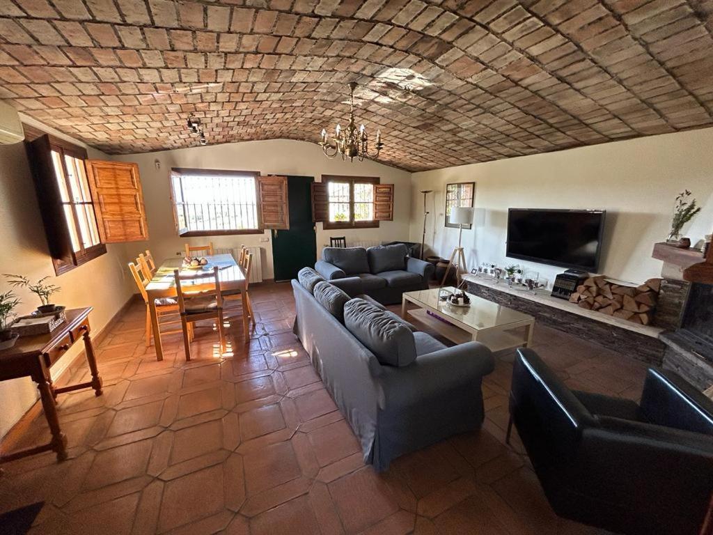 Casa Rural Cupiana Piscina Privada Malaga Exterior photo